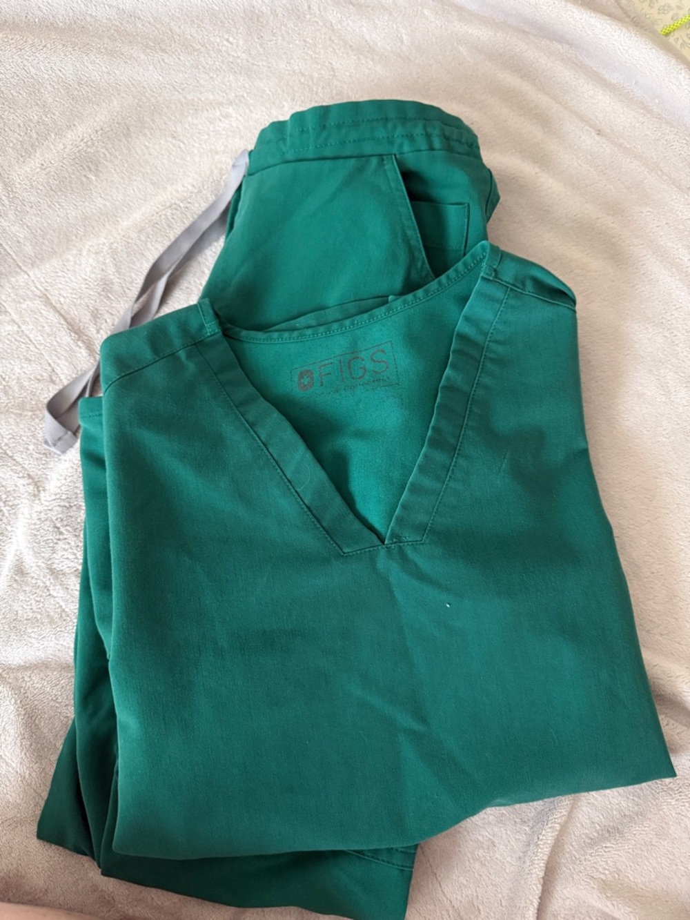 Forest Green Women's Scrub Set -